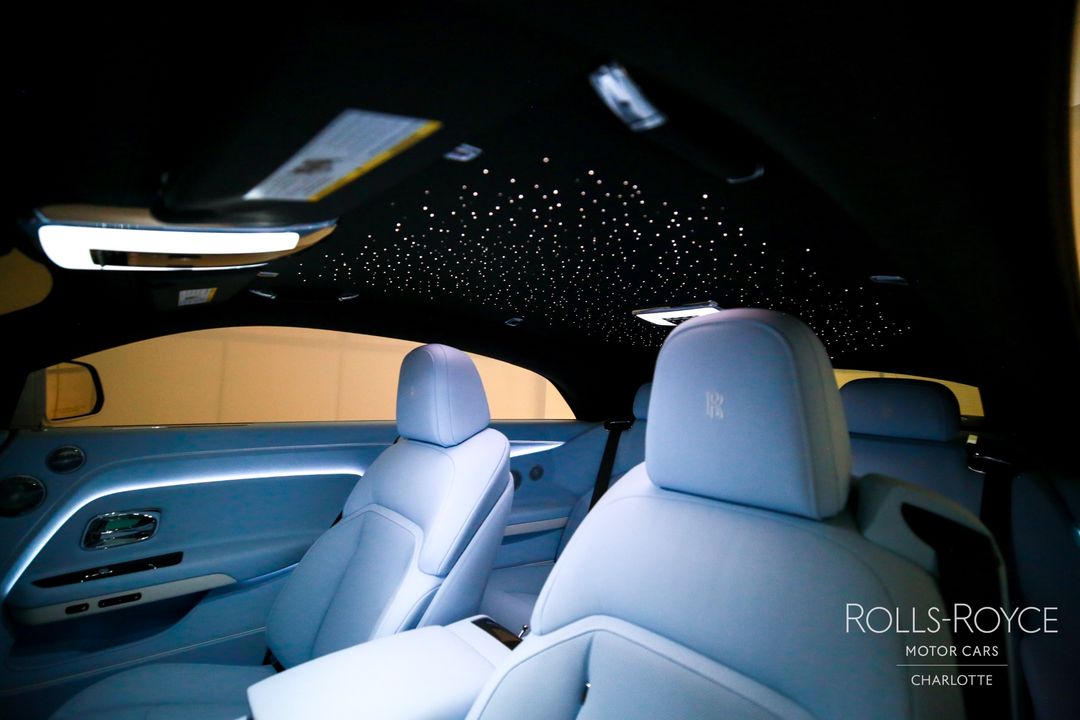 2025 Rolls-Royce Black Badge Spectre