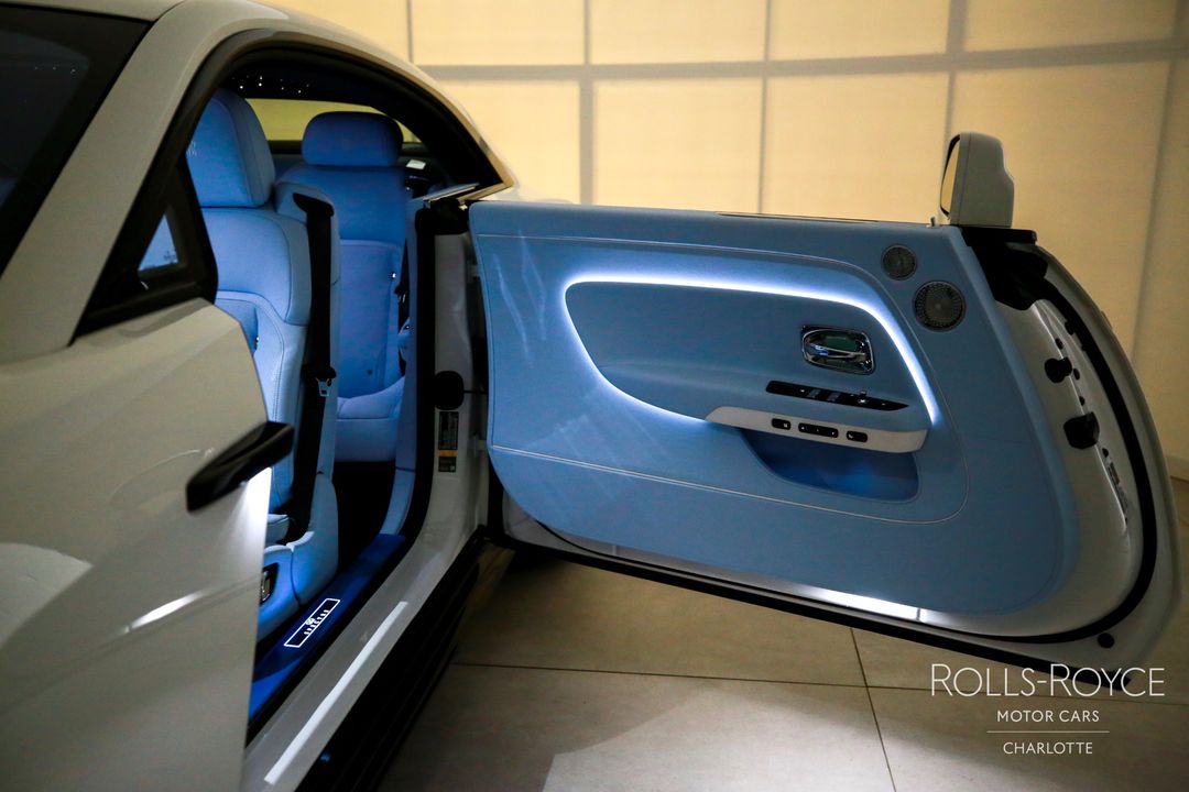 2025 Rolls-Royce Black Badge Spectre