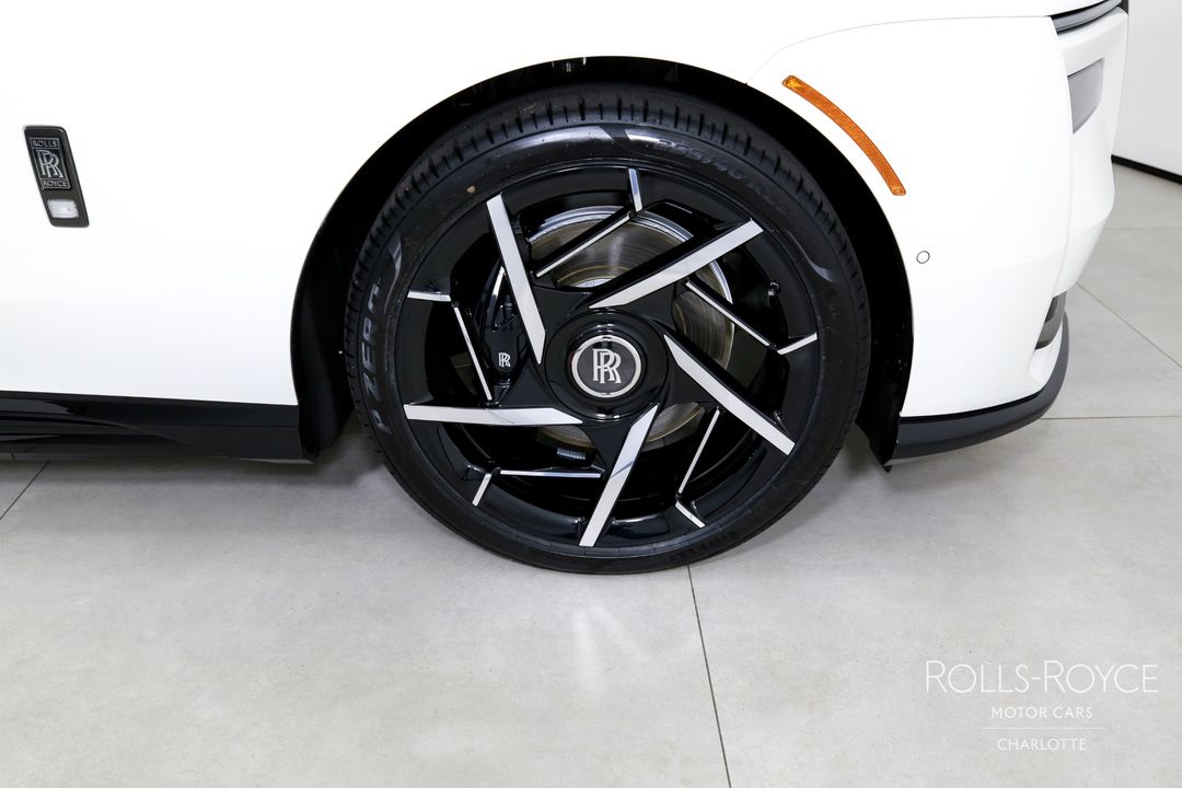 2025 Rolls-Royce Black Badge Spectre