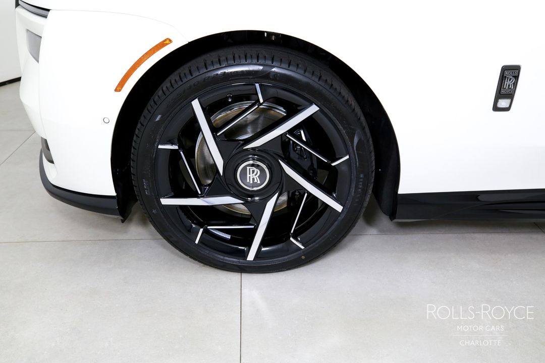 2025 Rolls-Royce Black Badge Spectre