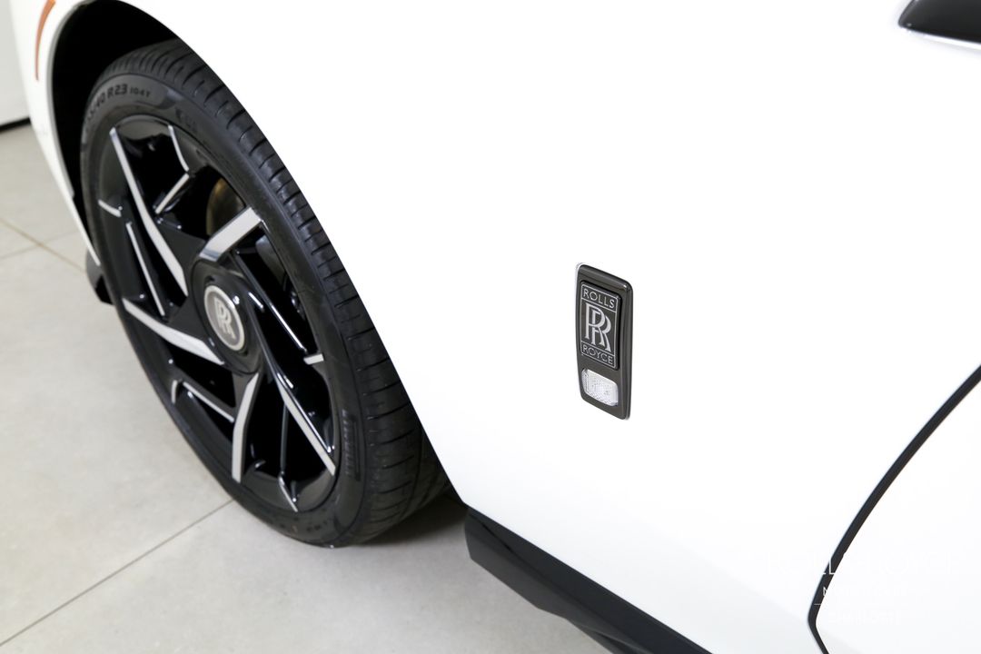 2025 Rolls-Royce Black Badge Spectre