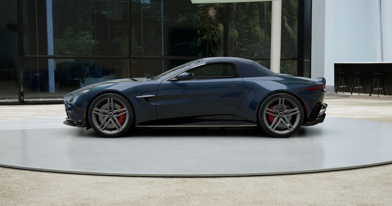 2026 Aston Martin Vantage