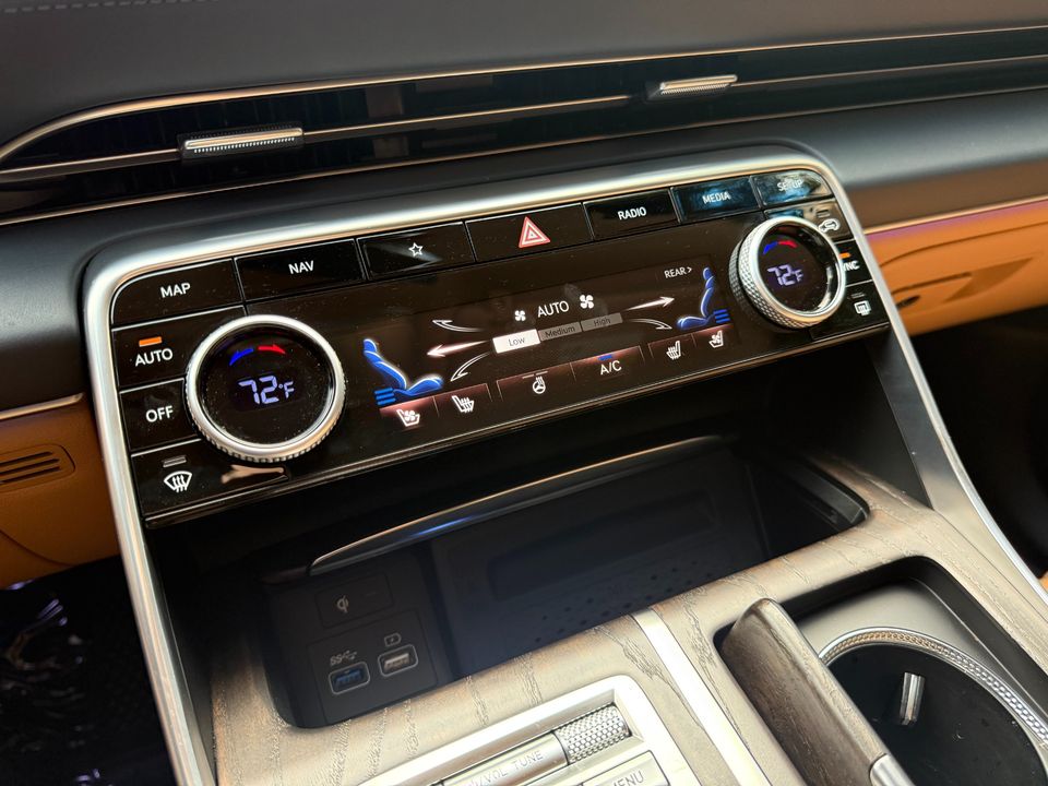 2022 Genesis GV80