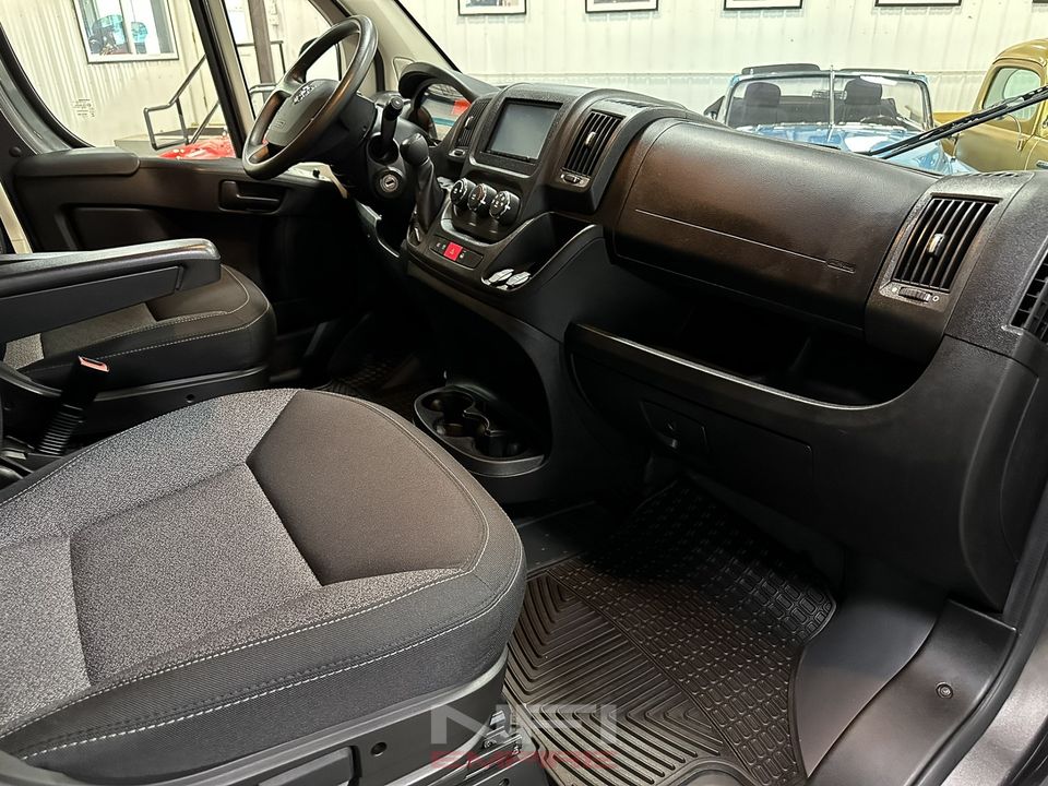 2017 Ram ProMaster Cargo Van