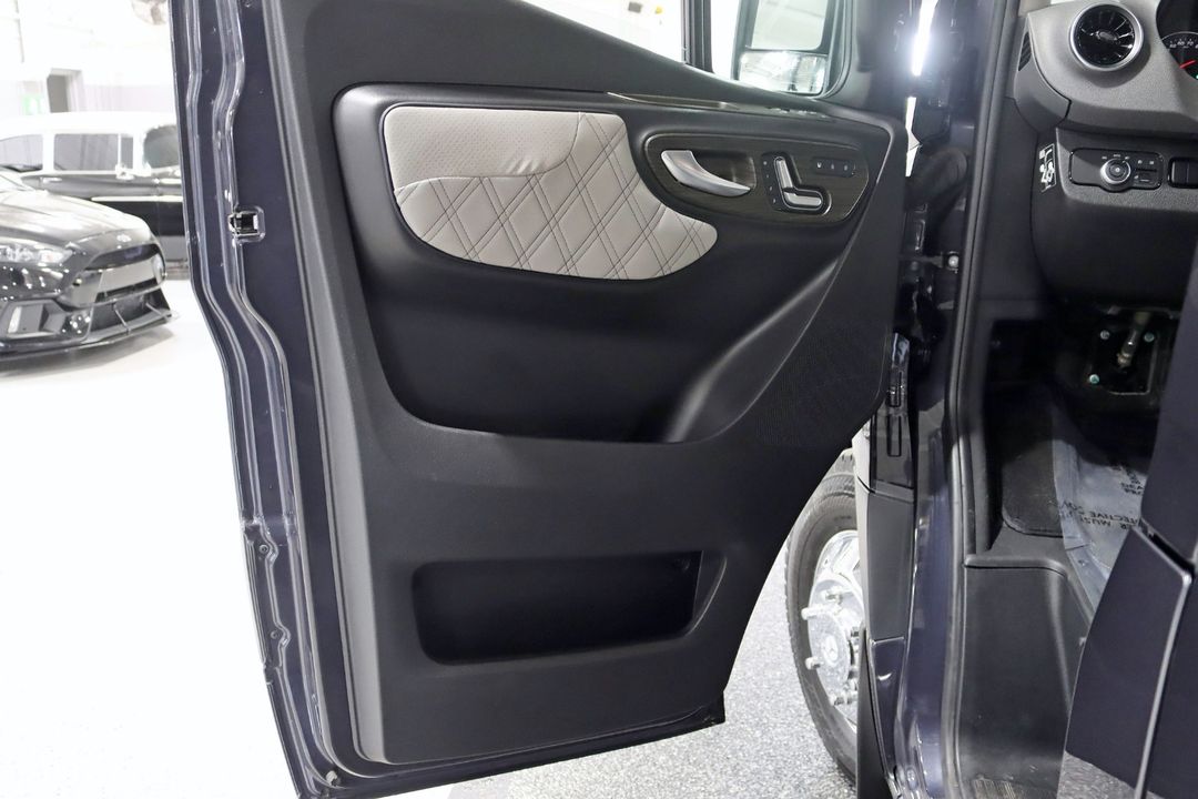 2023 Mercedes-Benz Sprinter