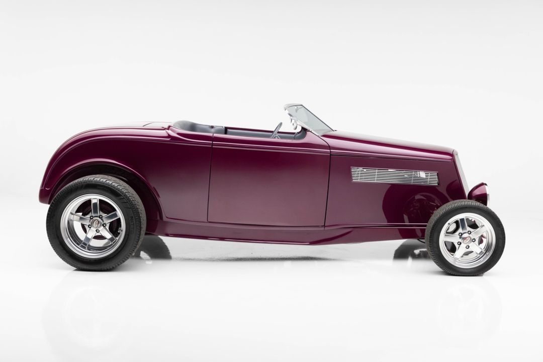 1933 Ford Roadster