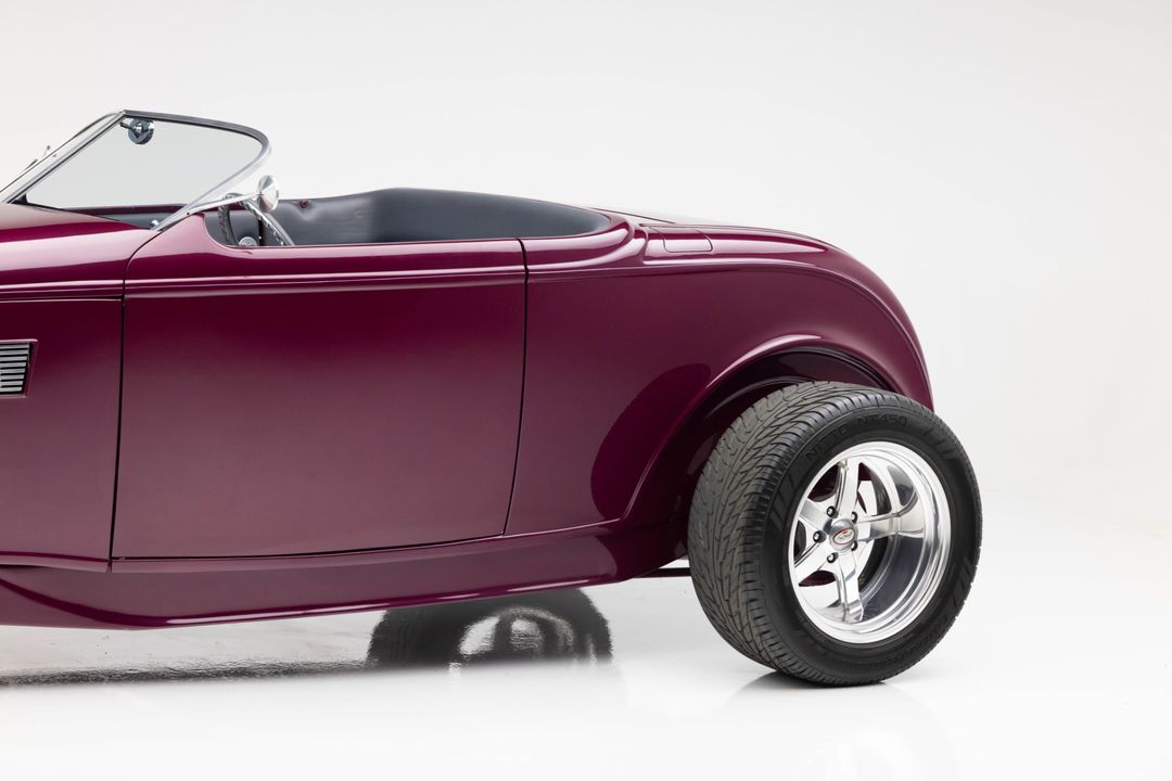 1933 Ford Roadster