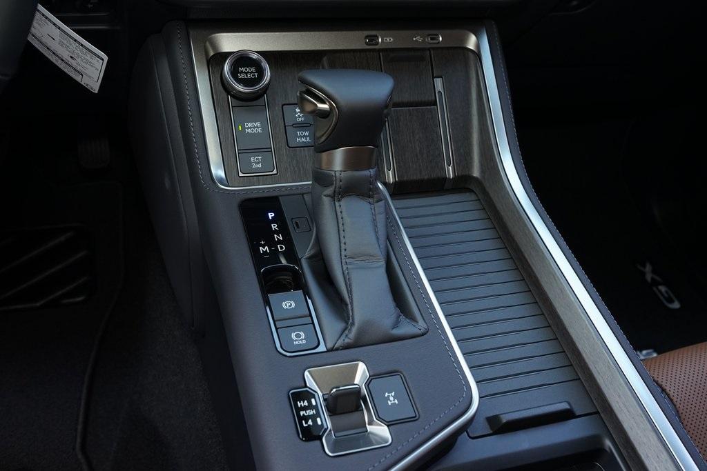 2025 Lexus GX 550