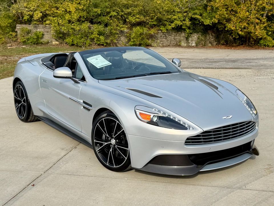 2016 Aston Martin Vanquish