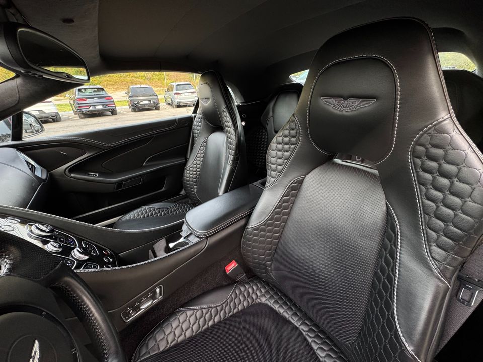 2016 Aston Martin Vanquish