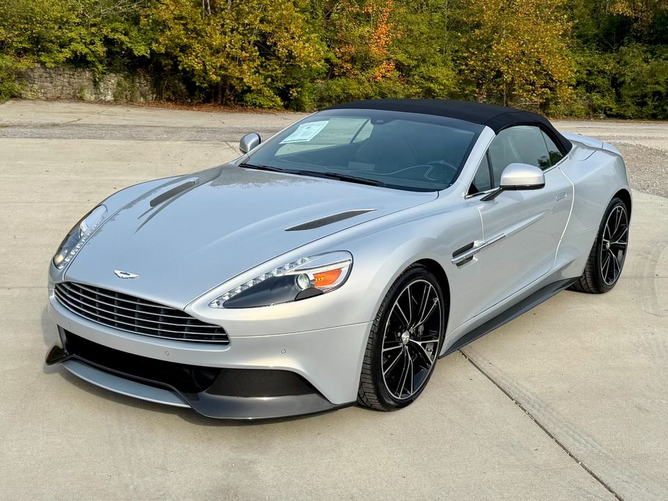 2016 Aston Martin Vanquish