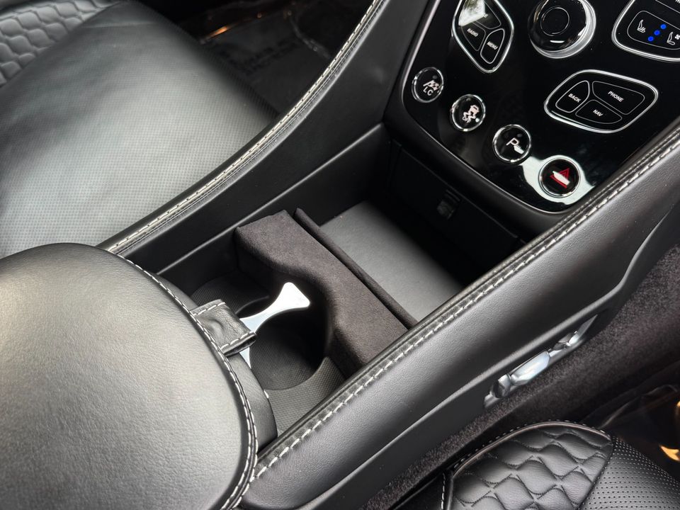 2016 Aston Martin Vanquish