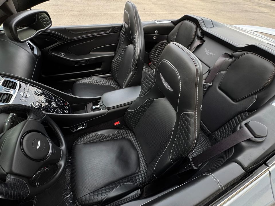 2016 Aston Martin Vanquish