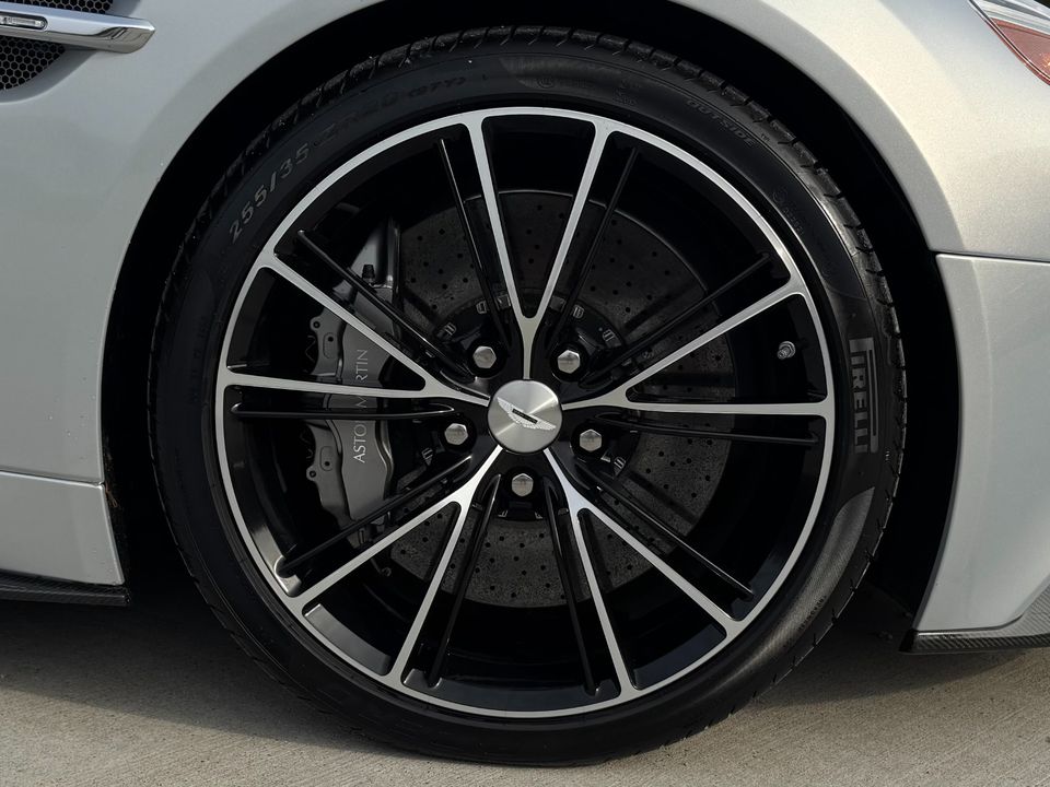 2016 Aston Martin Vanquish