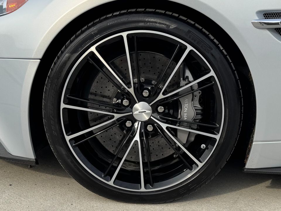 2016 Aston Martin Vanquish