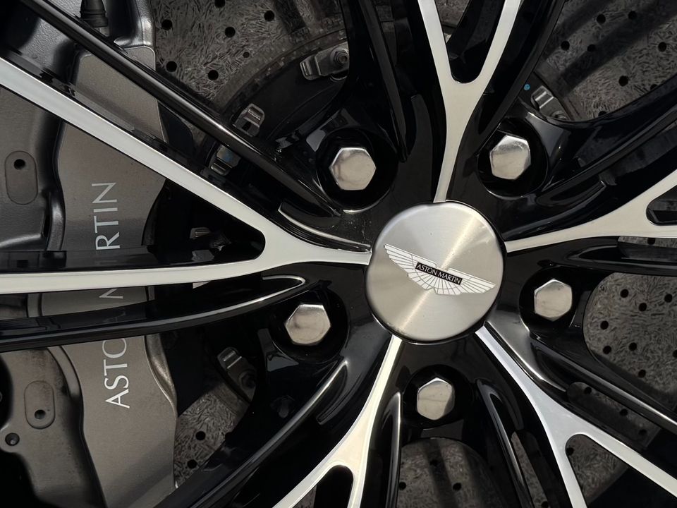 2016 Aston Martin Vanquish