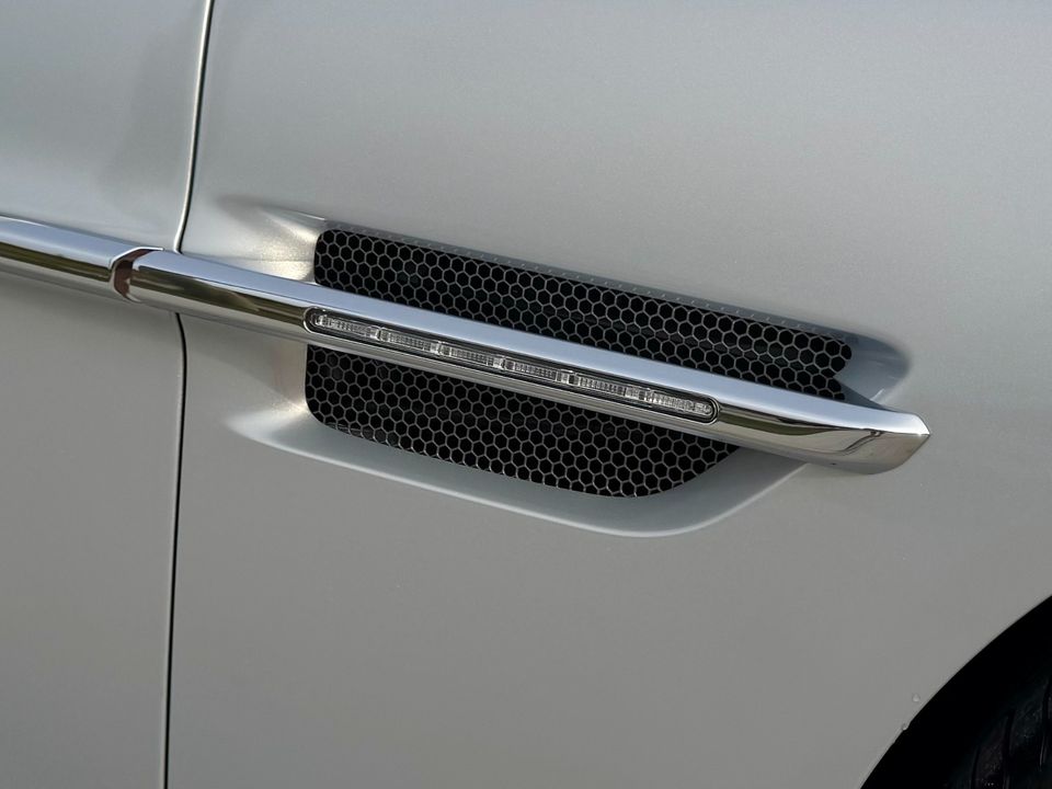 2016 Aston Martin Vanquish