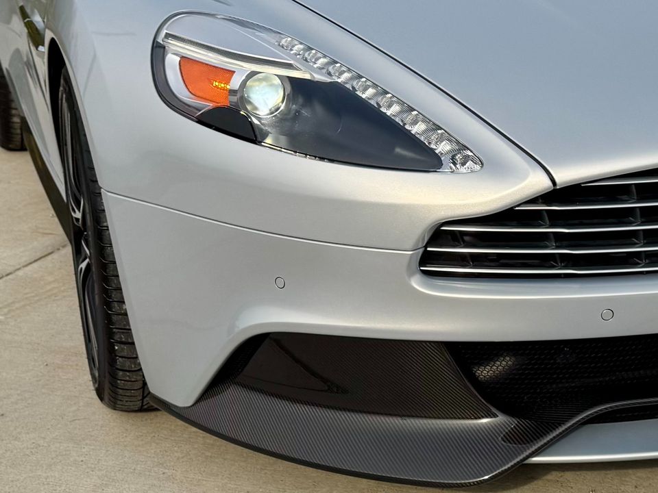 2016 Aston Martin Vanquish