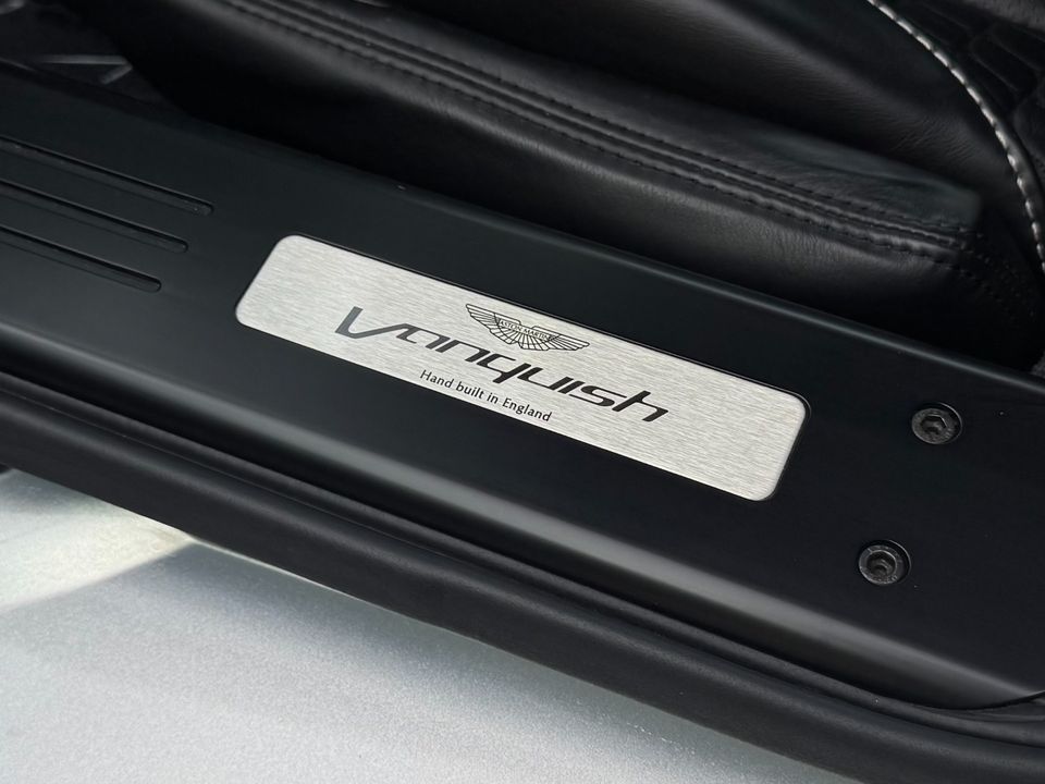 2016 Aston Martin Vanquish