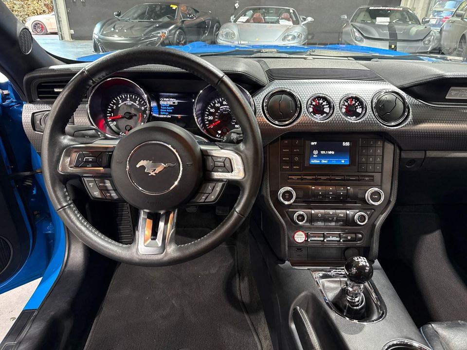 2017 Ford Mustang