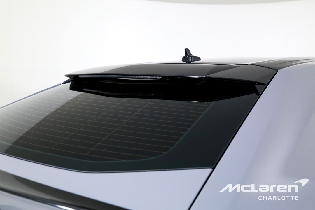 2019 LAMBORGHINI URUS
