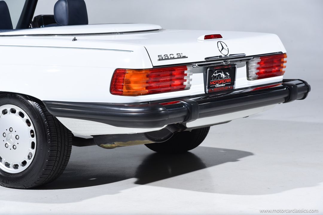 1989 Mercedes-Benz 560-Class