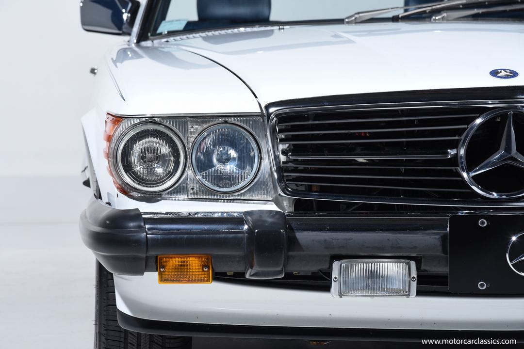 1989 Mercedes-Benz 560-Class