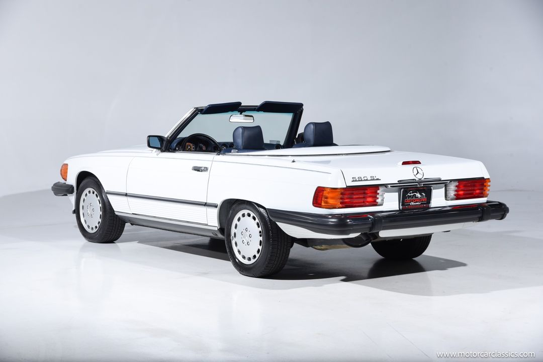 1989 Mercedes-Benz 560-Class