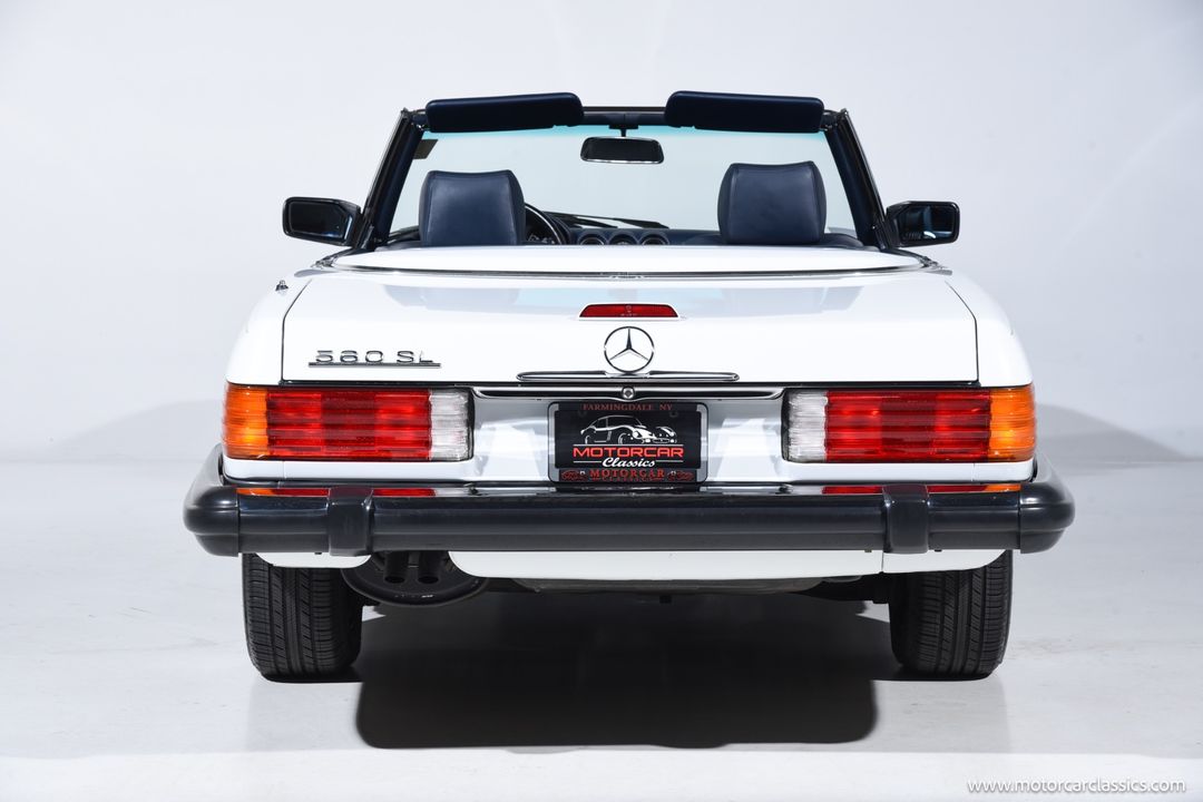 1989 Mercedes-Benz 560-Class