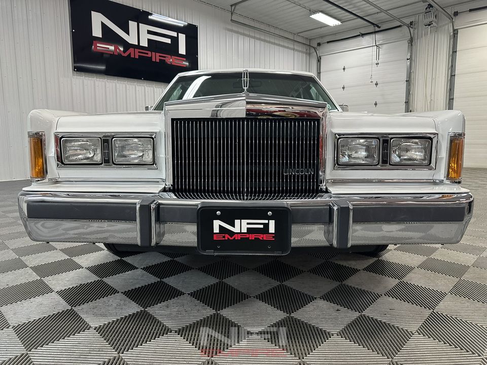 1989 Lincoln Town Car