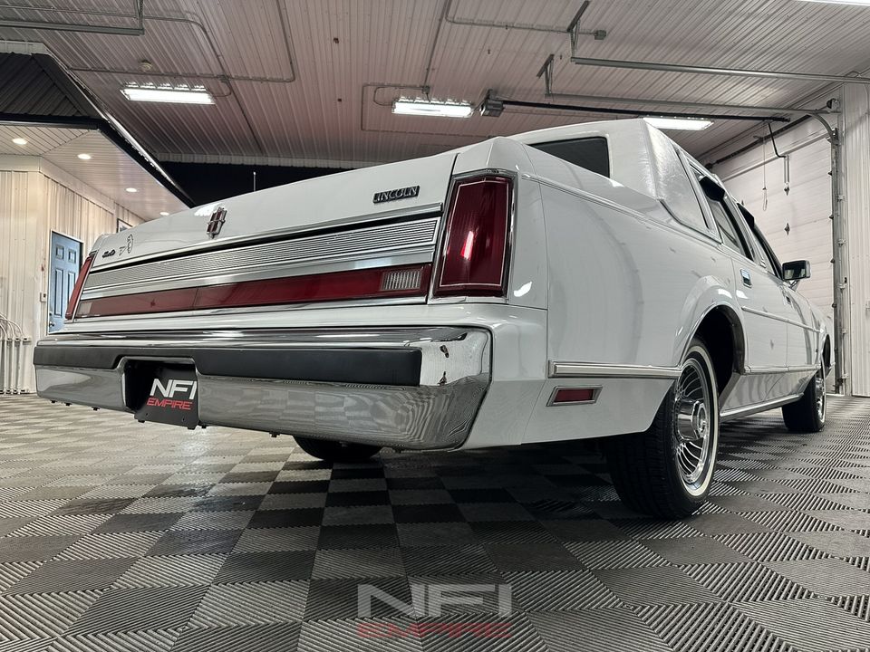 1989 Lincoln Town Car
