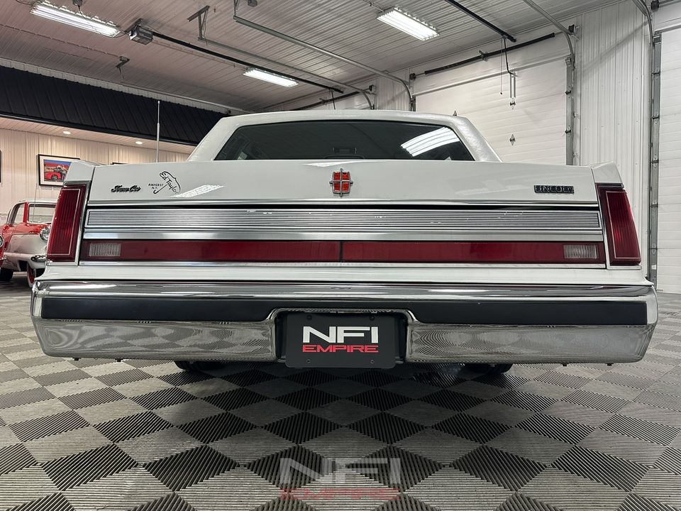 1989 Lincoln Town Car