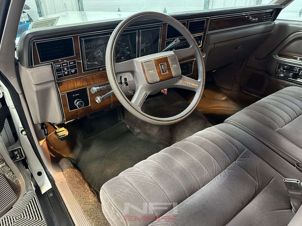 1989 Lincoln Town Car
