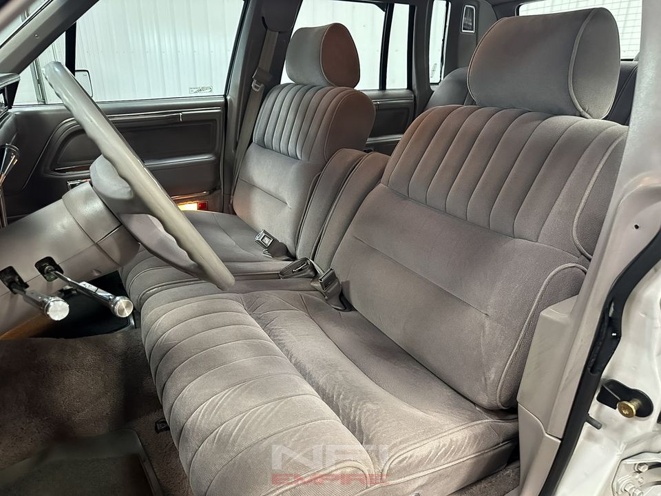 1989 Lincoln Town Car