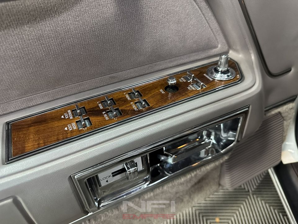 1989 Lincoln Town Car
