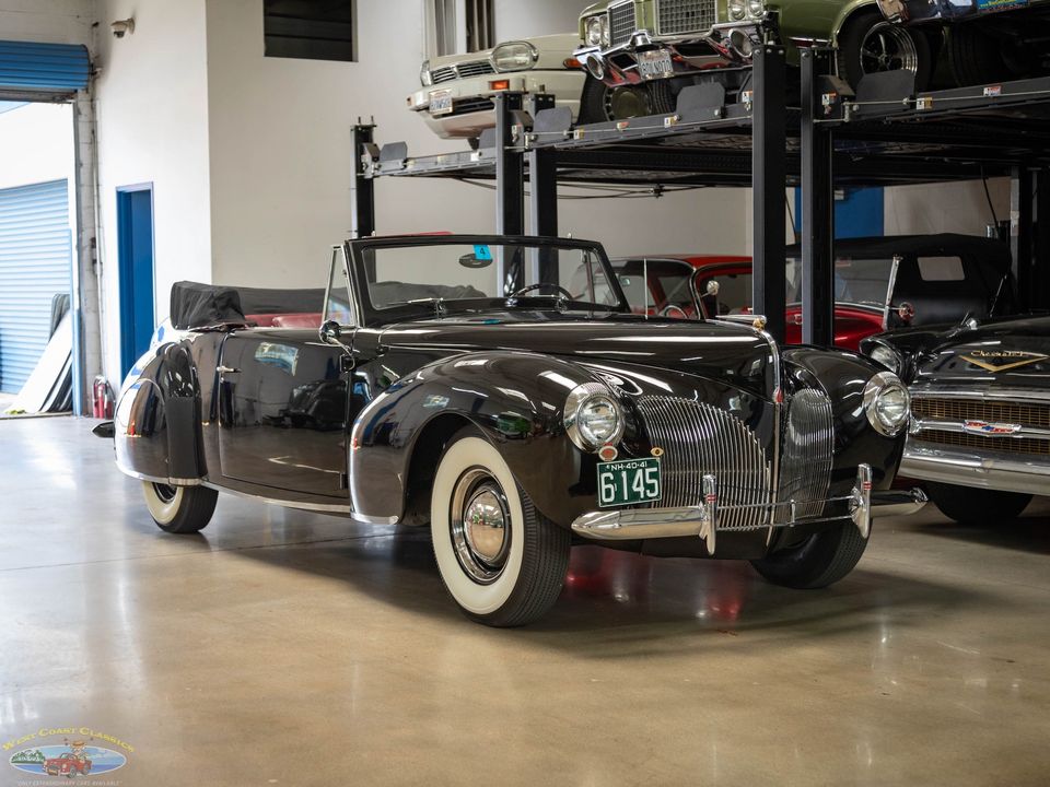 1940 Lincoln Zephyr Continental V12
