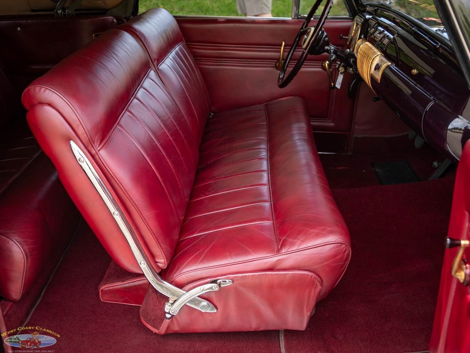1940 Lincoln Zephyr Continental V12