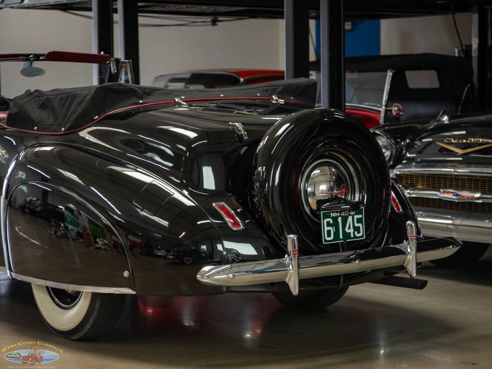 1940 Lincoln Zephyr Continental V12
