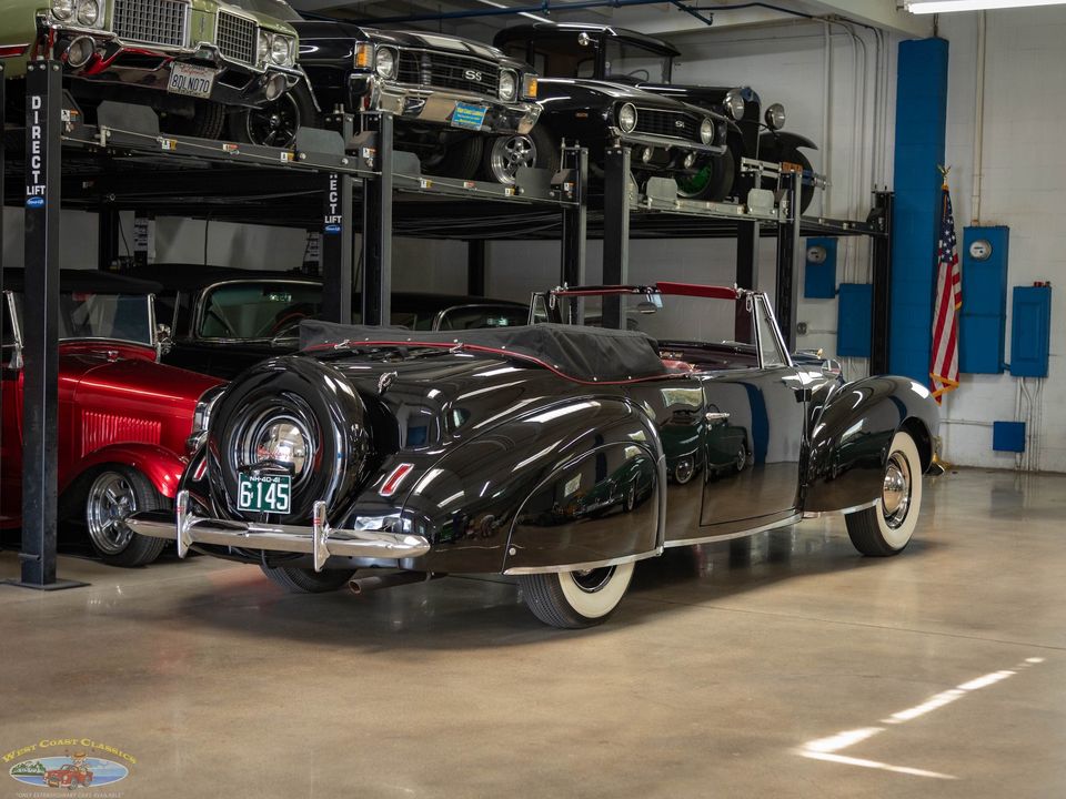 1940 Lincoln Zephyr Continental V12