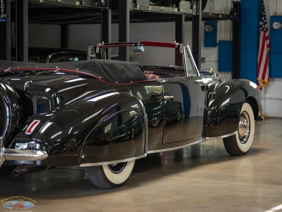 1940 Lincoln Zephyr Continental V12