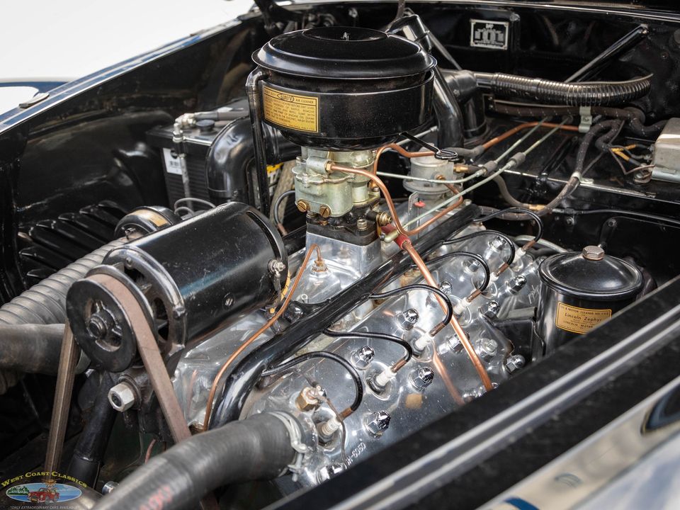1940 Lincoln Zephyr Continental V12