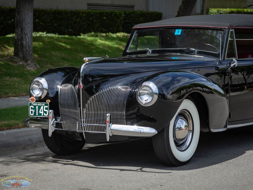 1940 Lincoln Zephyr Continental V12