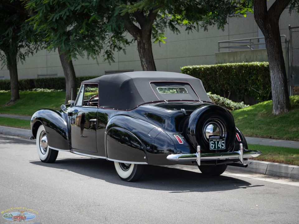 1940 Lincoln Zephyr Continental V12