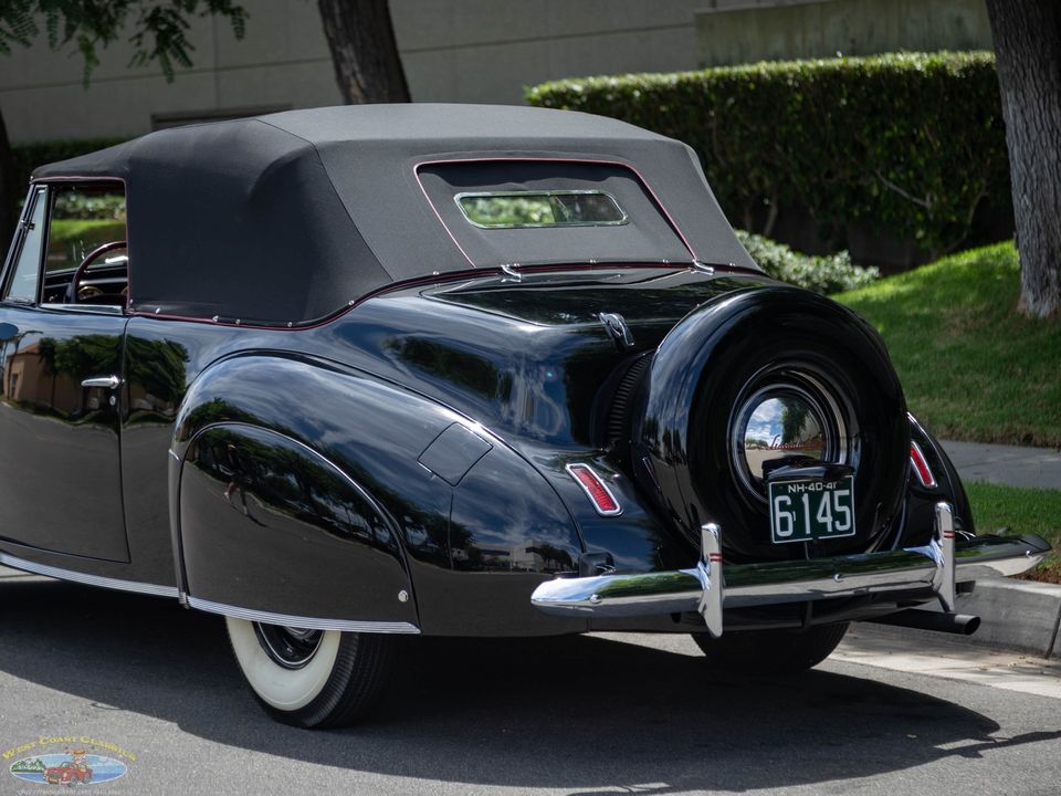 1940 Lincoln Zephyr Continental V12