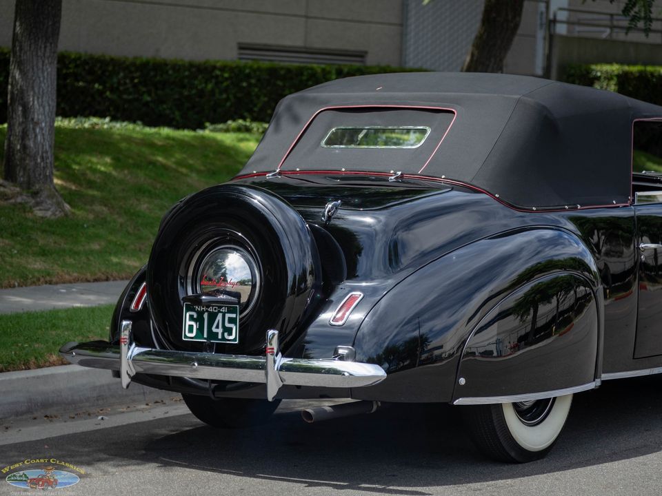 1940 Lincoln Zephyr Continental V12
