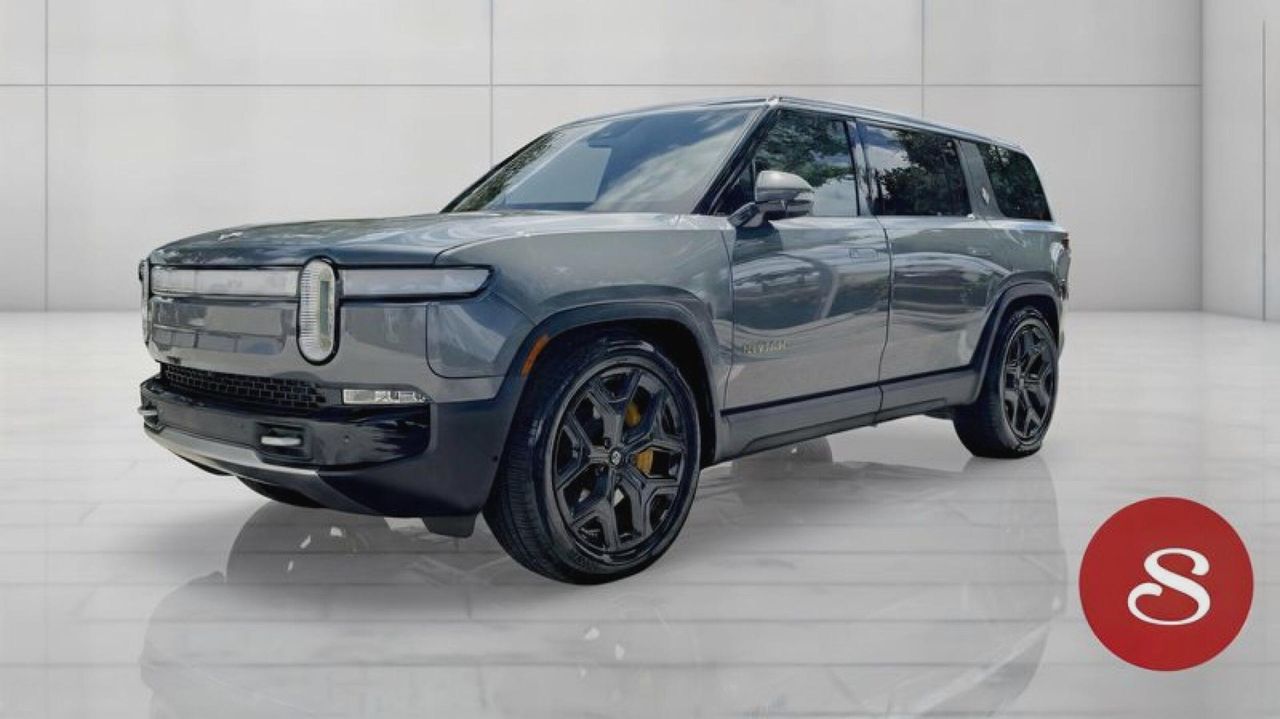 2023 Rivian R1S
