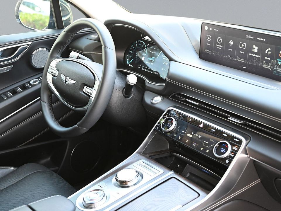 2023 GENESIS GV80