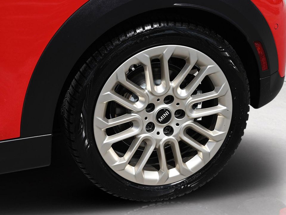 2025 MINI COOPER