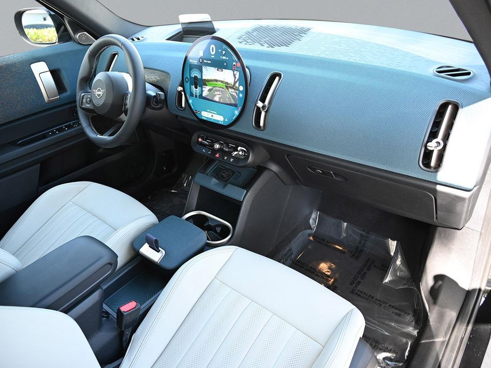 2025 MINI COUNTRYMAN