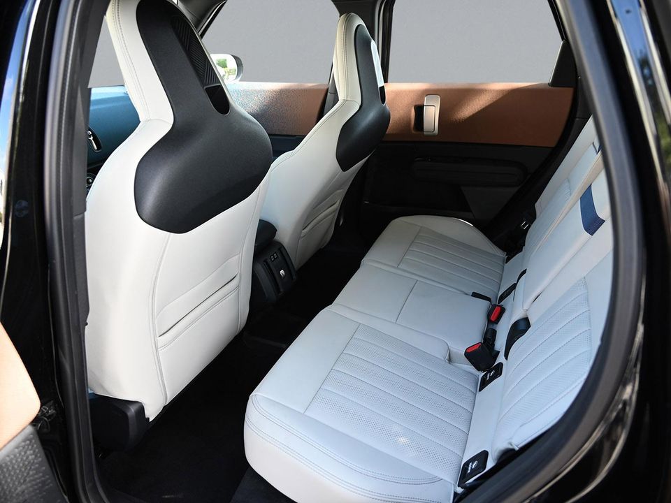 2025 MINI COUNTRYMAN